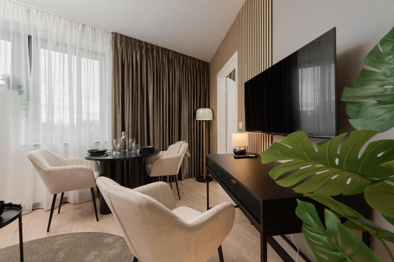 Wroclavia Apartments Dyrekcyjna By Noclegi Renters Wrocław Zewnętrze zdjęcie
