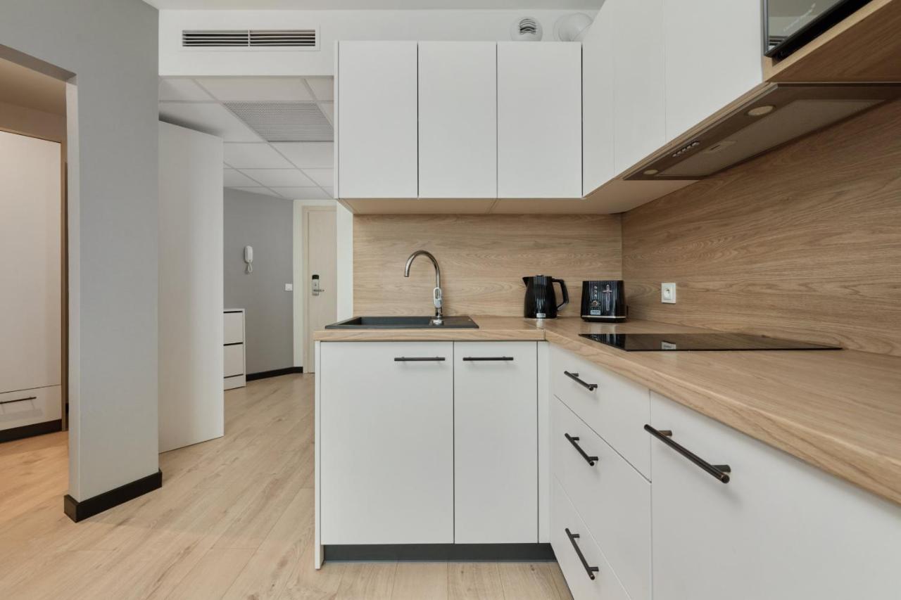Wroclavia Apartments Dyrekcyjna By Noclegi Renters Wrocław Zewnętrze zdjęcie