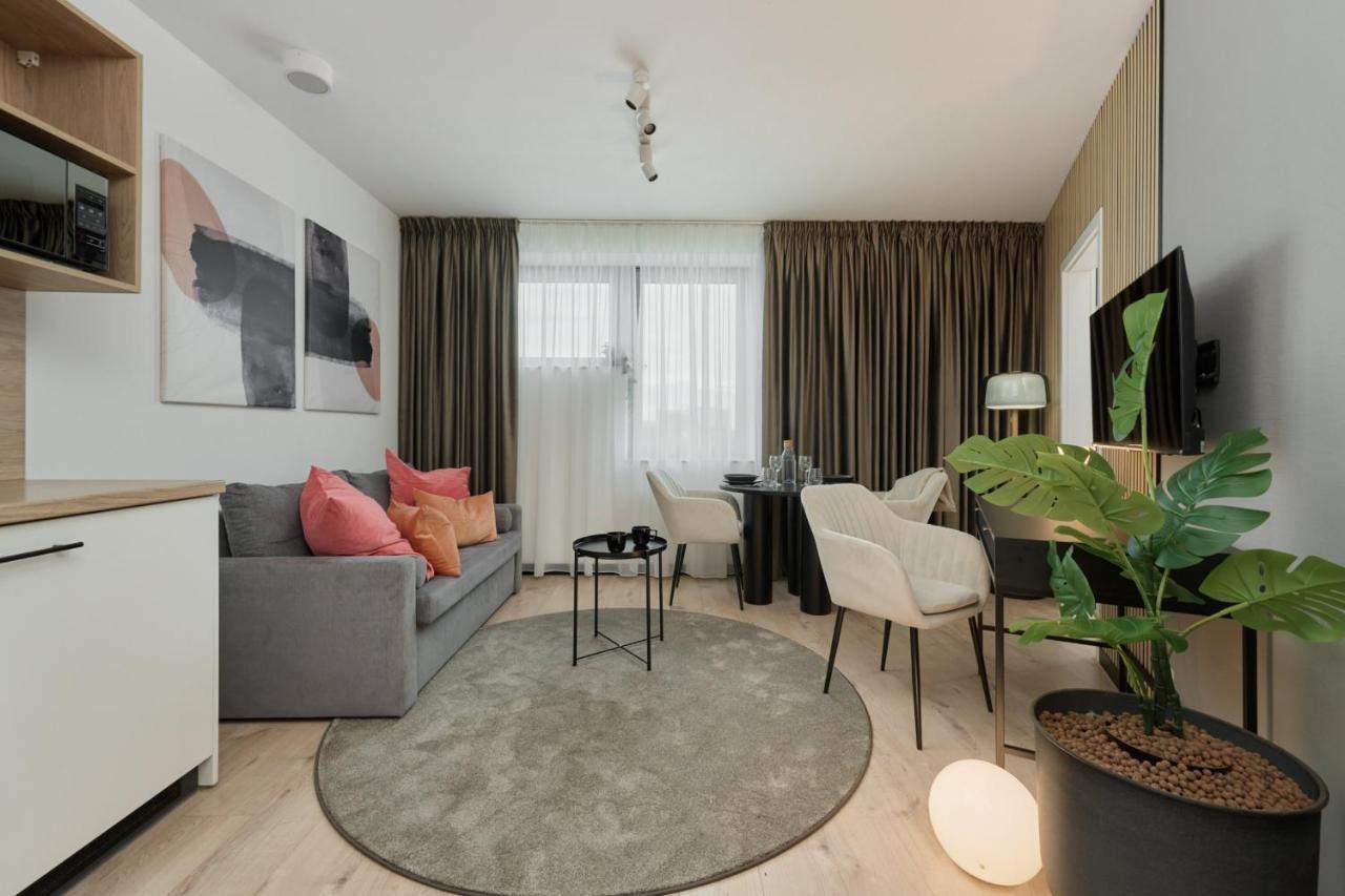 Wroclavia Apartments Dyrekcyjna By Noclegi Renters Wrocław Zewnętrze zdjęcie