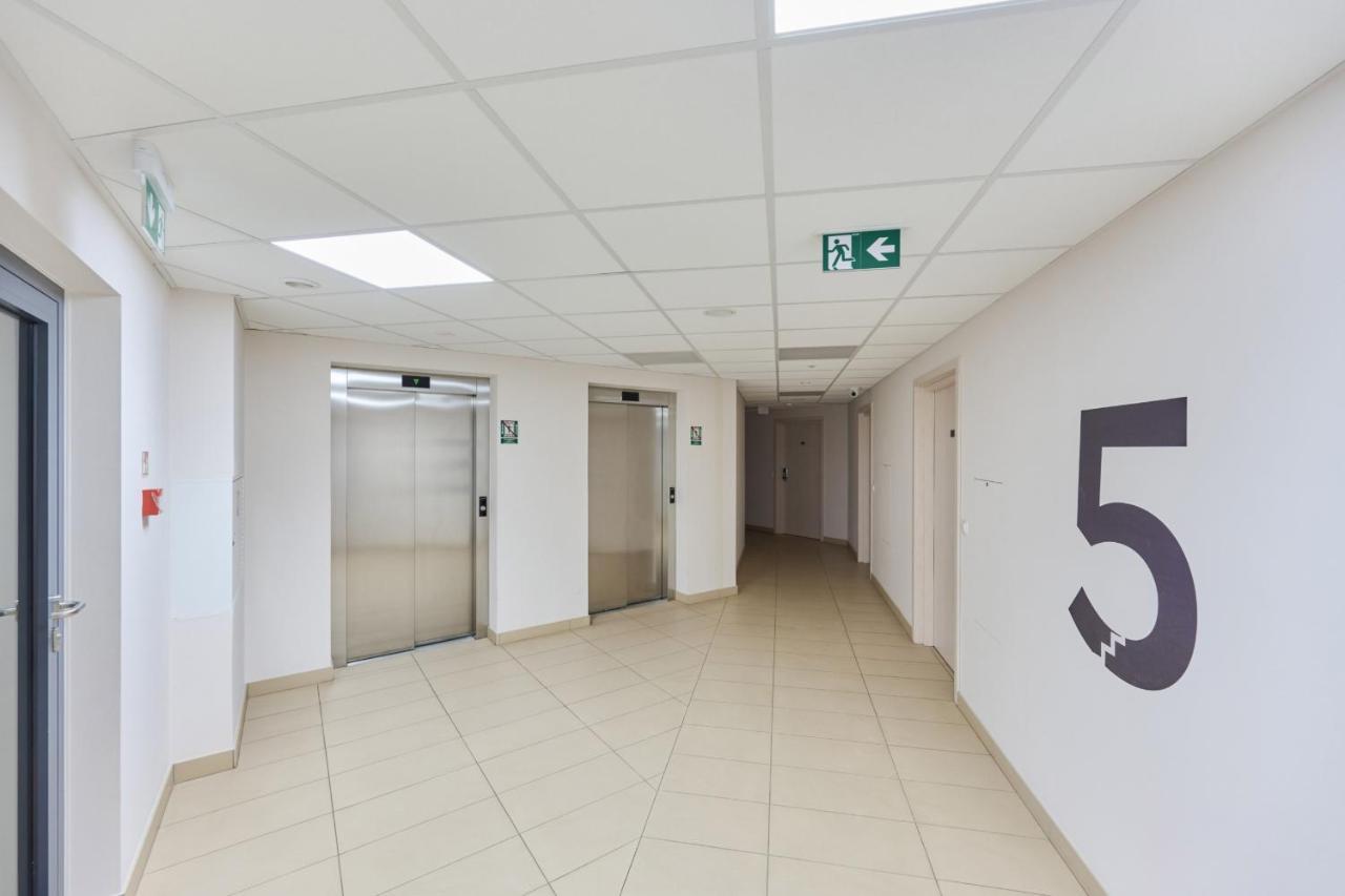 Wroclavia Apartments Dyrekcyjna By Noclegi Renters Wrocław Zewnętrze zdjęcie