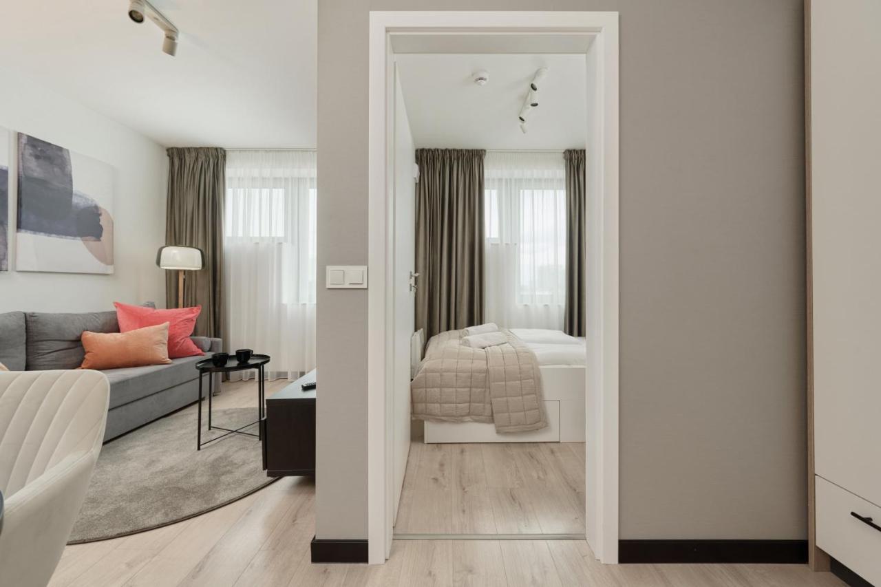 Wroclavia Apartments Dyrekcyjna By Noclegi Renters Wrocław Zewnętrze zdjęcie