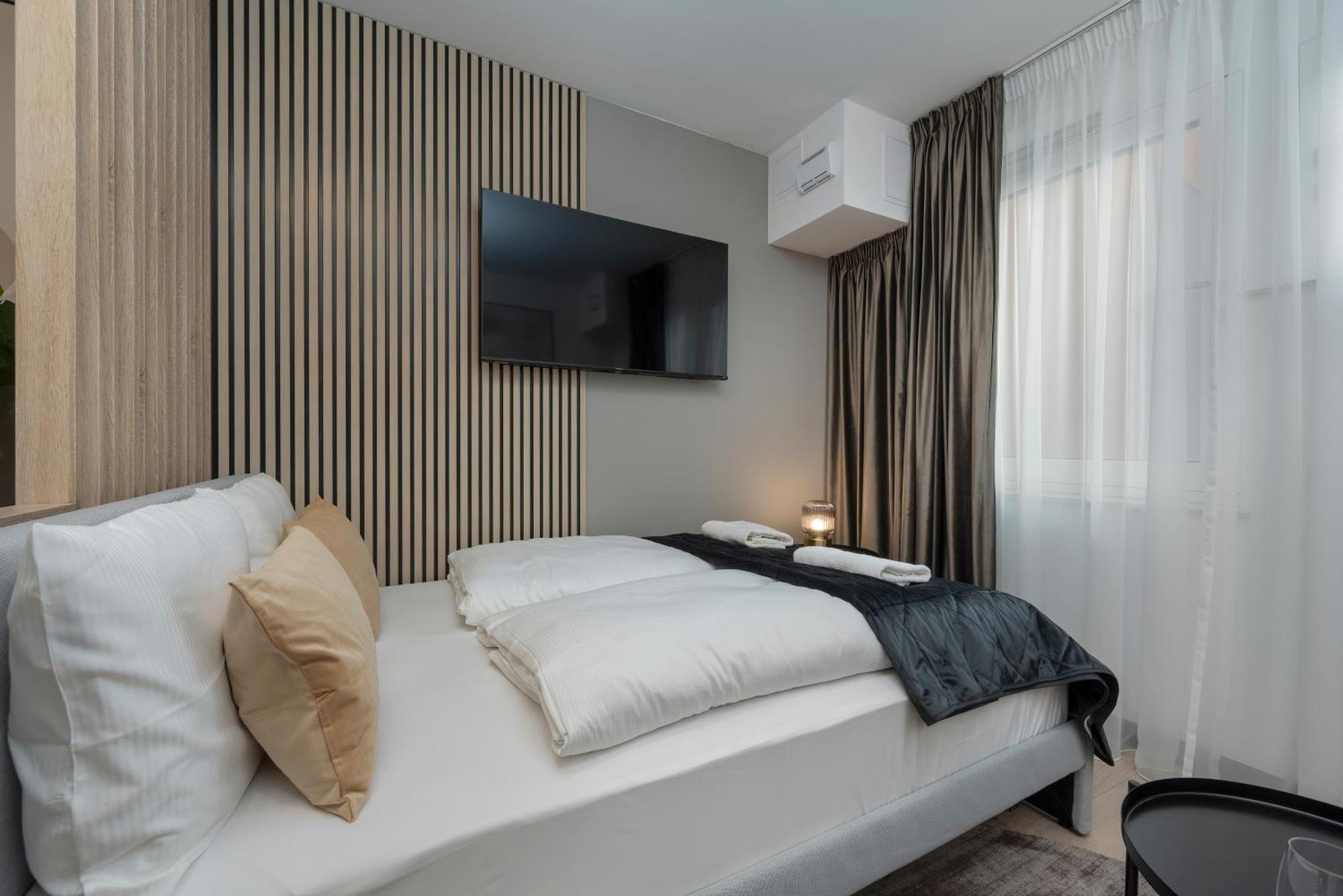 Wroclavia Apartments Dyrekcyjna By Noclegi Renters Wrocław Zewnętrze zdjęcie