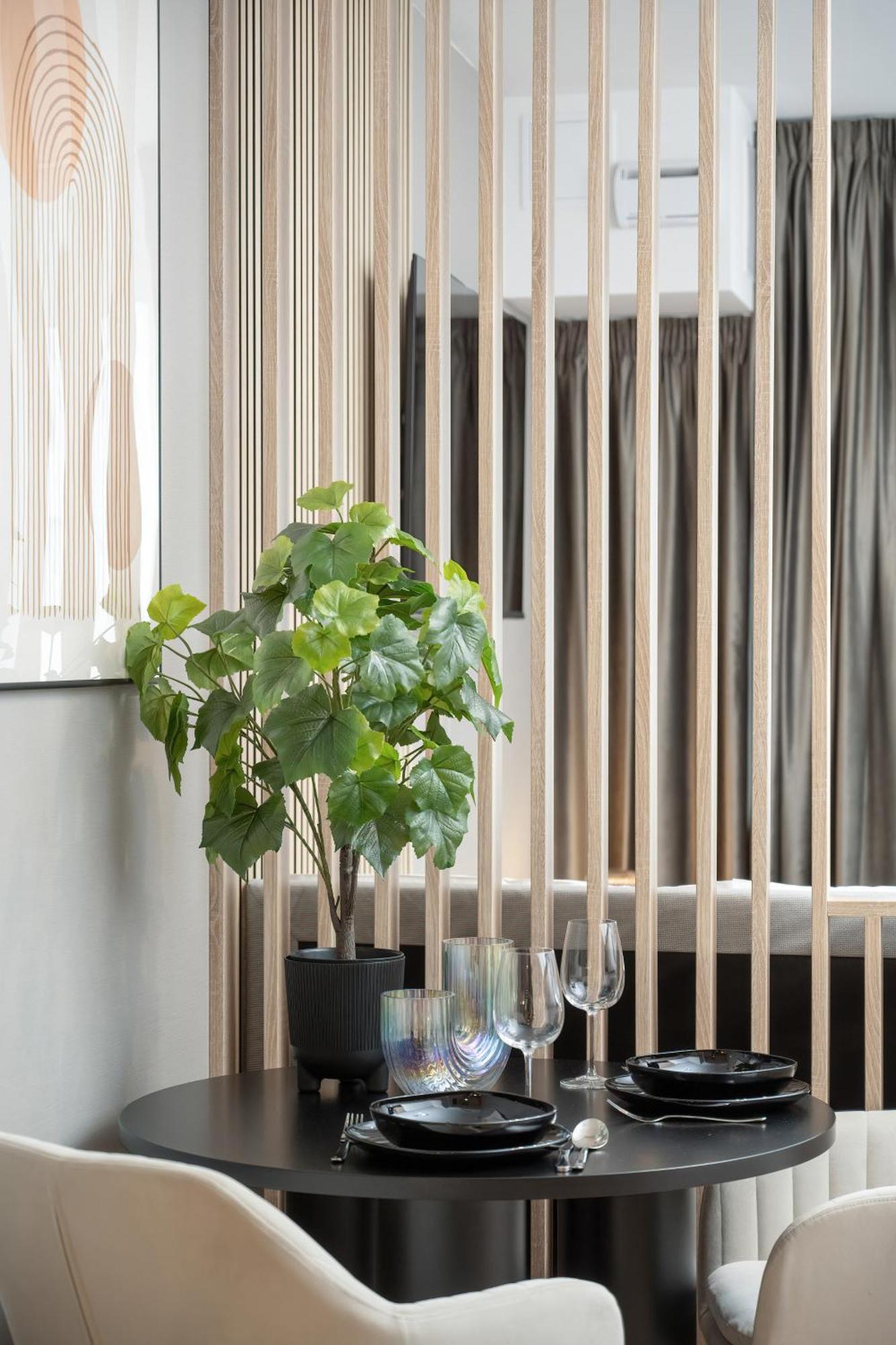 Wroclavia Apartments Dyrekcyjna By Noclegi Renters Wrocław Zewnętrze zdjęcie